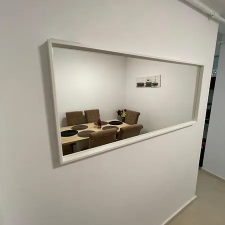 Ammi - Mamaia Nord Apartmán